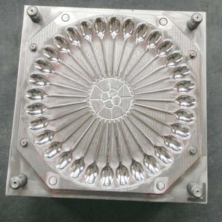 一次性勺子模具及產(chǎn)品