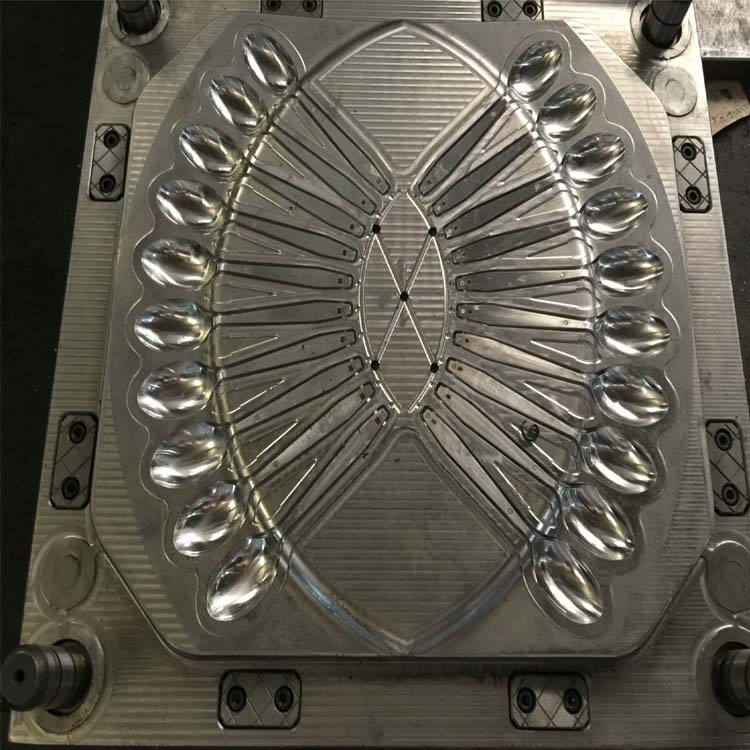 一次性勺子模具及產(chǎn)品